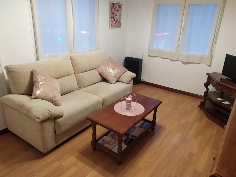 شقة Piso Gijon Centro المظهر الخارجي الصورة